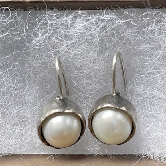 SILPADA MARGARITE Sterling Silver Pearl Drop Earrings W1750 - Picture 7 of 9